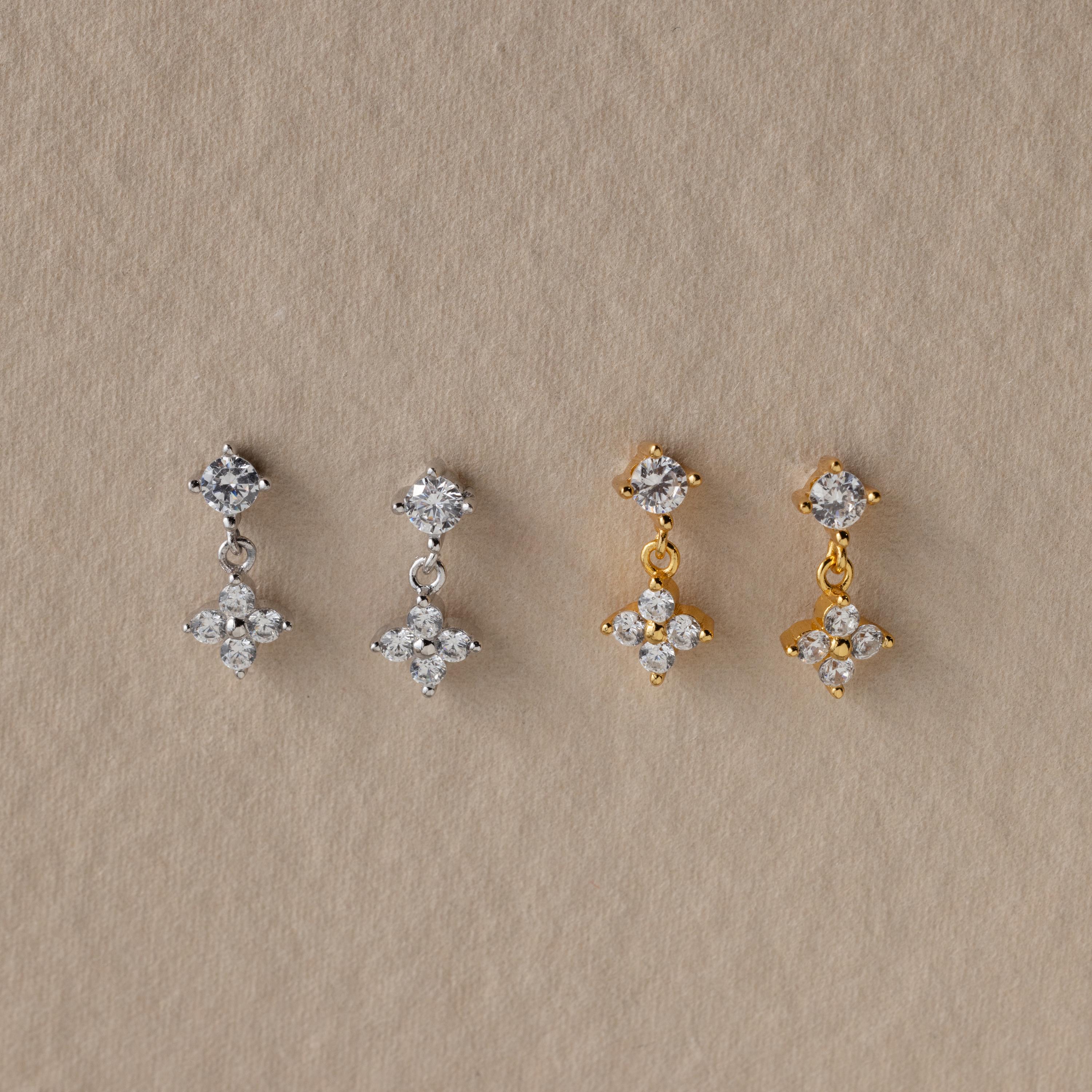 Ivy Flower Flat Back Studs