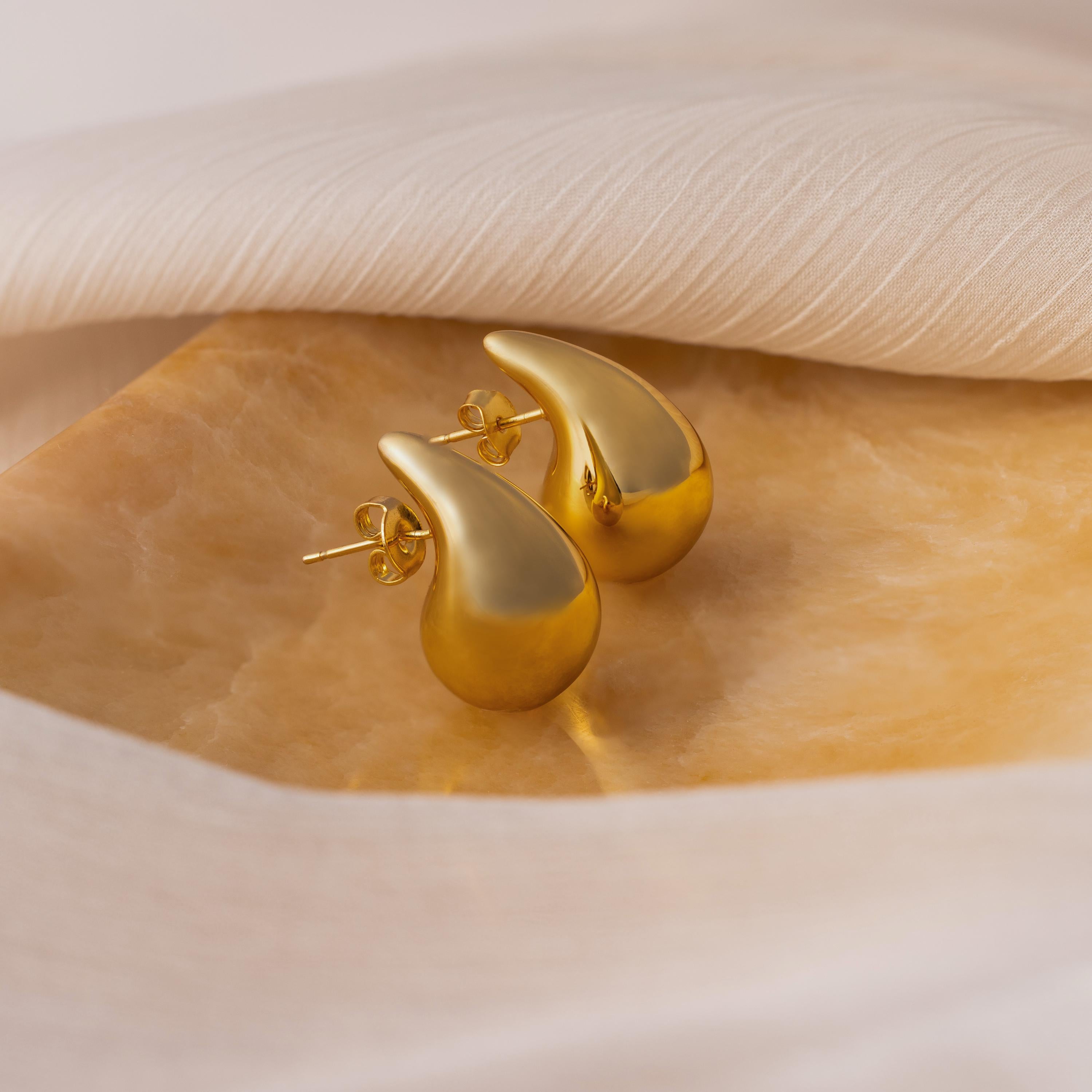 Chunky Tear Drop Studs