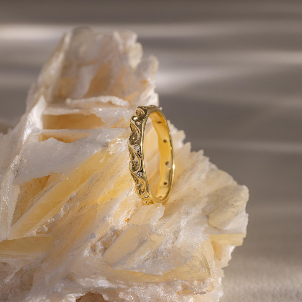 Flatlay of our Diamond Wave Band