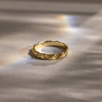 Flatlay of our Diamond Wave Band