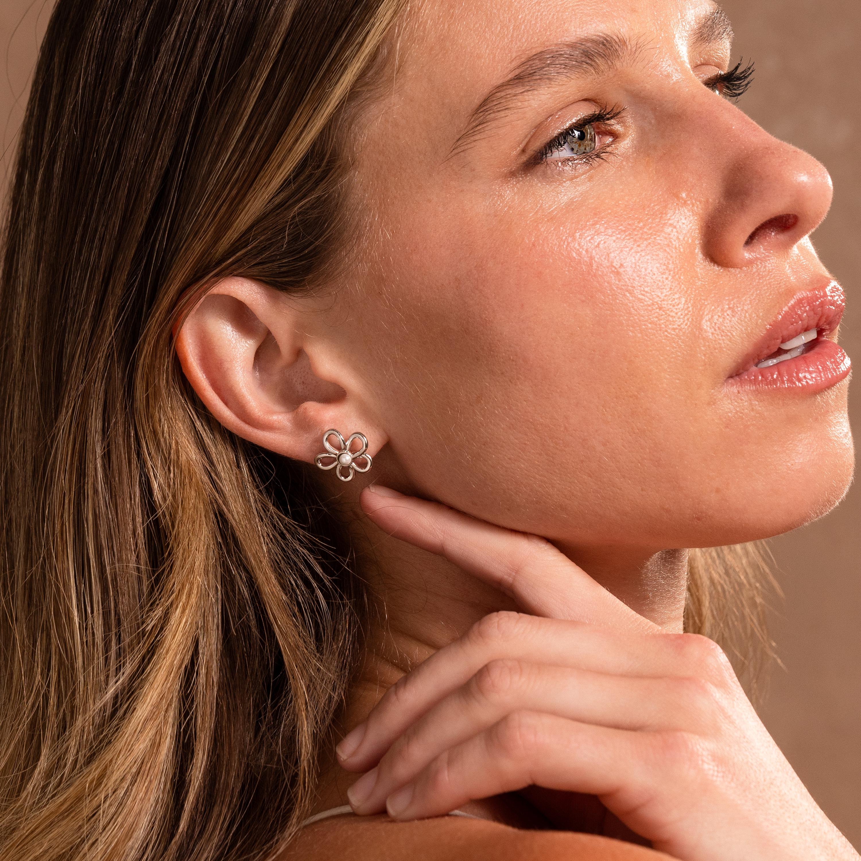 Lila Flower Pearl Studs in Silver