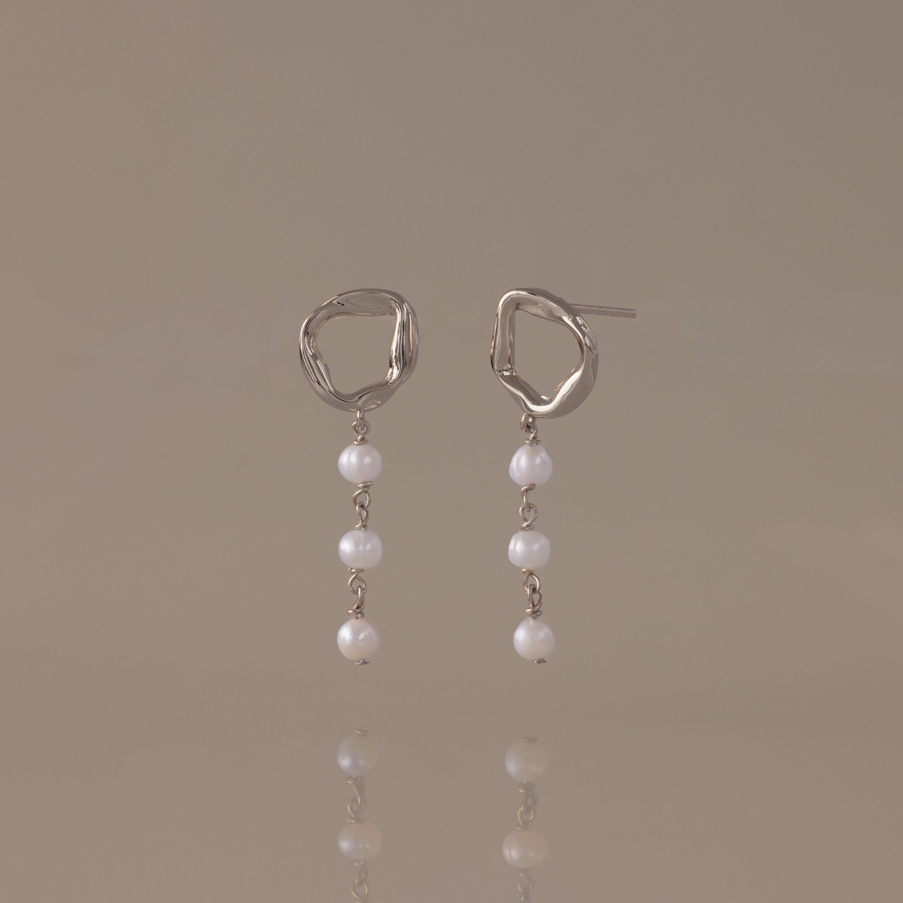 Abstract Pearl Trio Drop Earrings in Silver