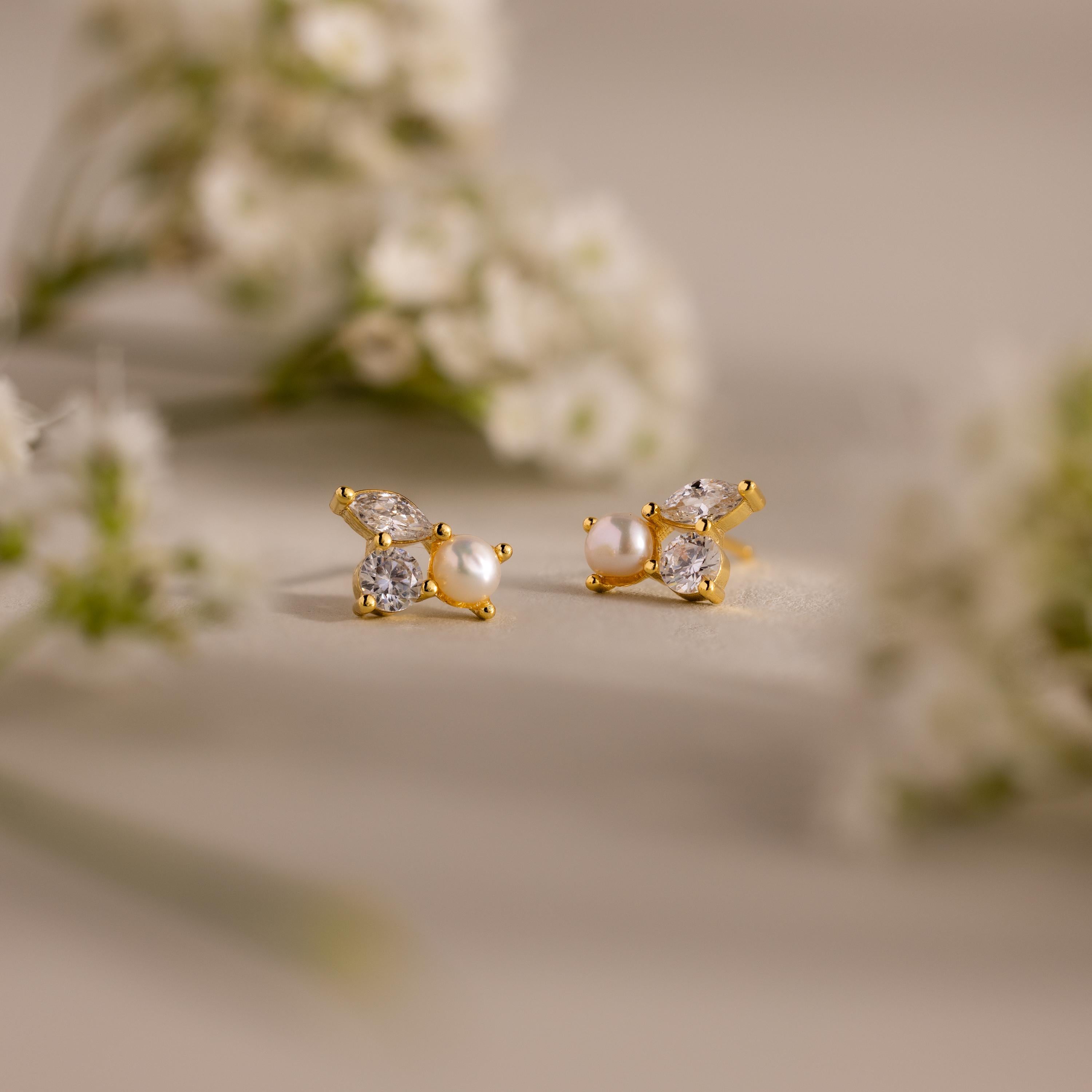 Pearl Diamond Bloom Studs in 18K Gold