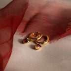 Boucles d'oreilles créoles en jade en or 18 carats