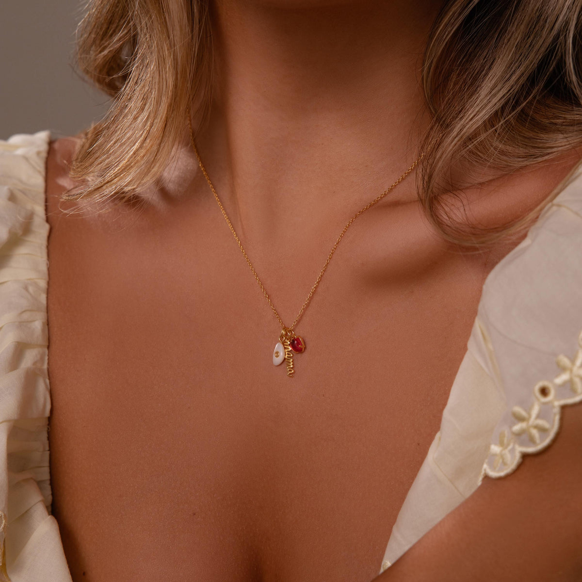 Mama Love Necklace