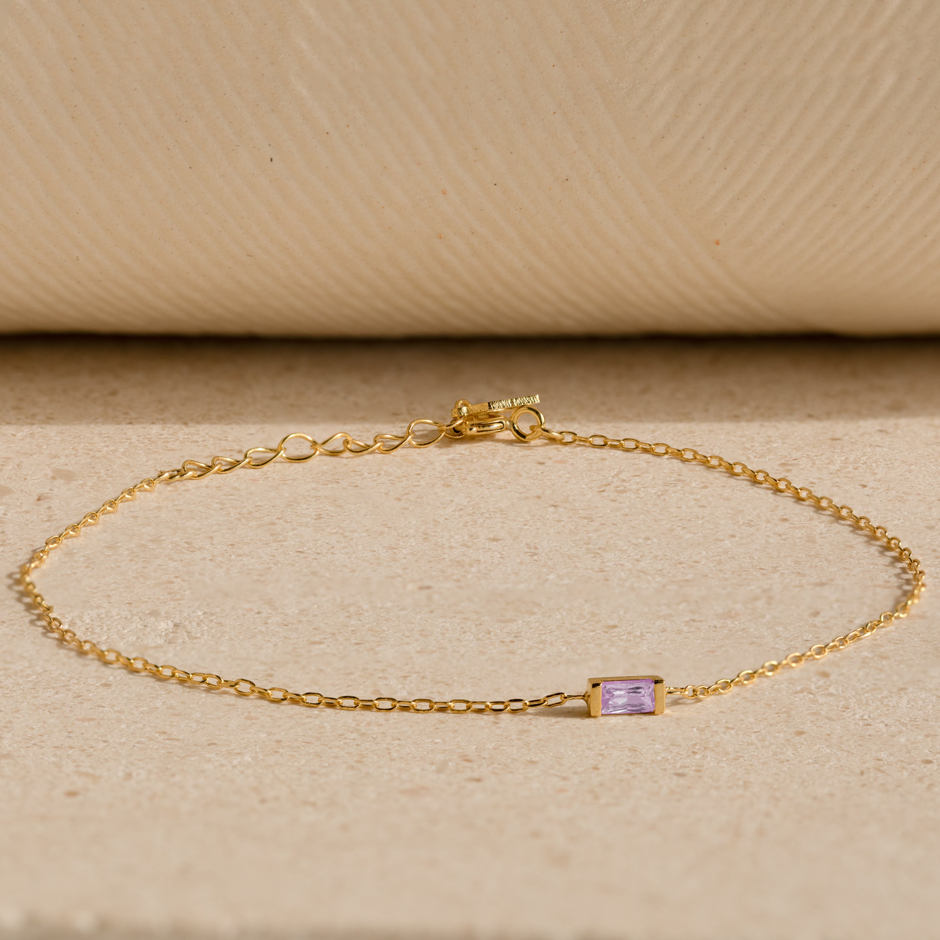 Pulsera con piedras de nacimiento de talla baguette