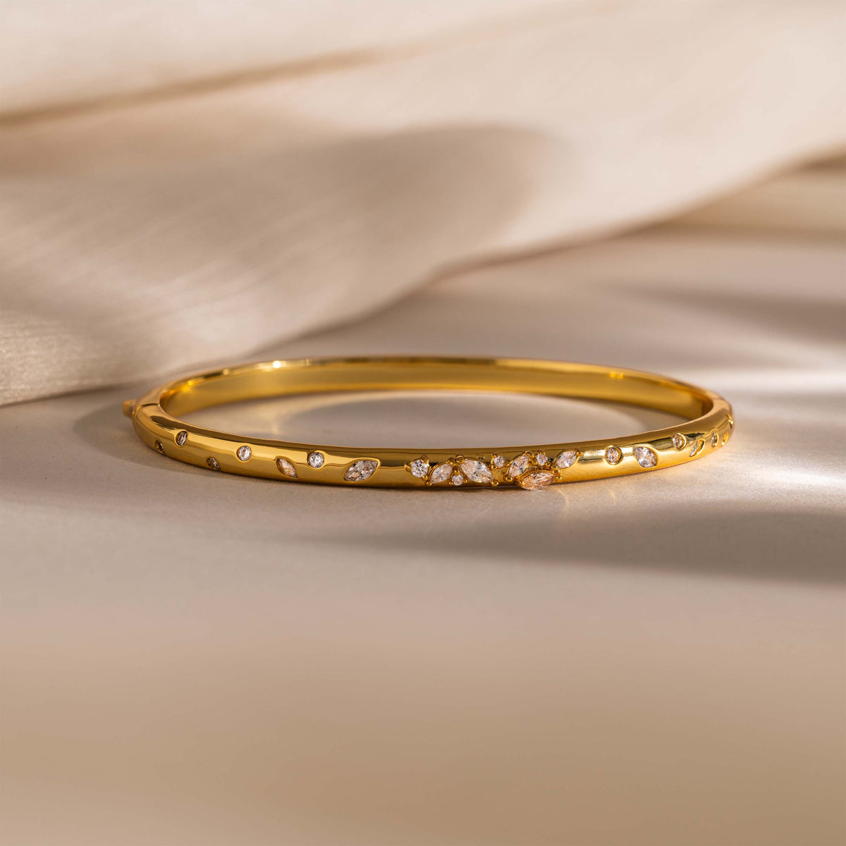 Mixed Diamond Sprinkle Bangle