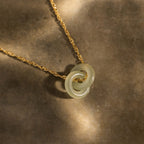 Interlocking Jade Circle Necklace in 18K Gold