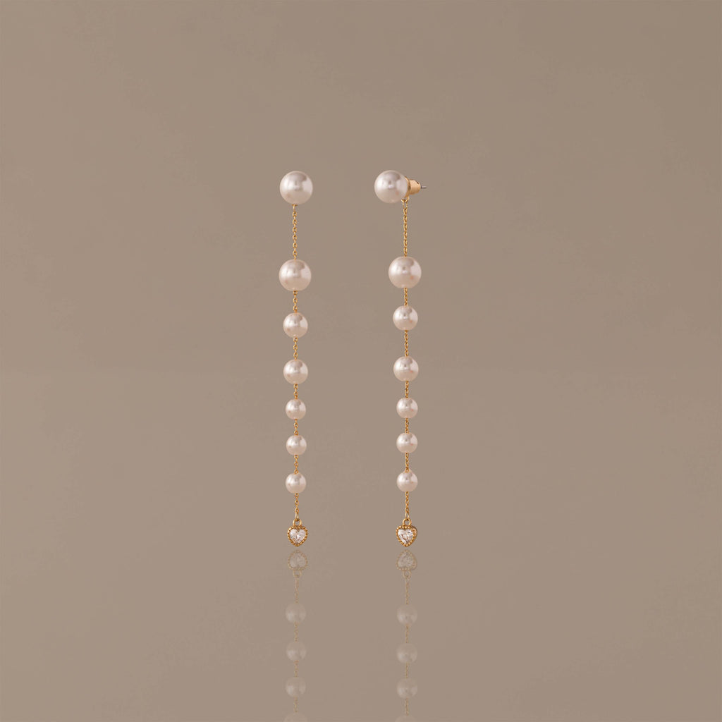 Waterfall Pearl Earrings in 18K Gold