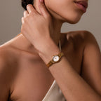 Balance Oval Link Timepiece in 18K Gold