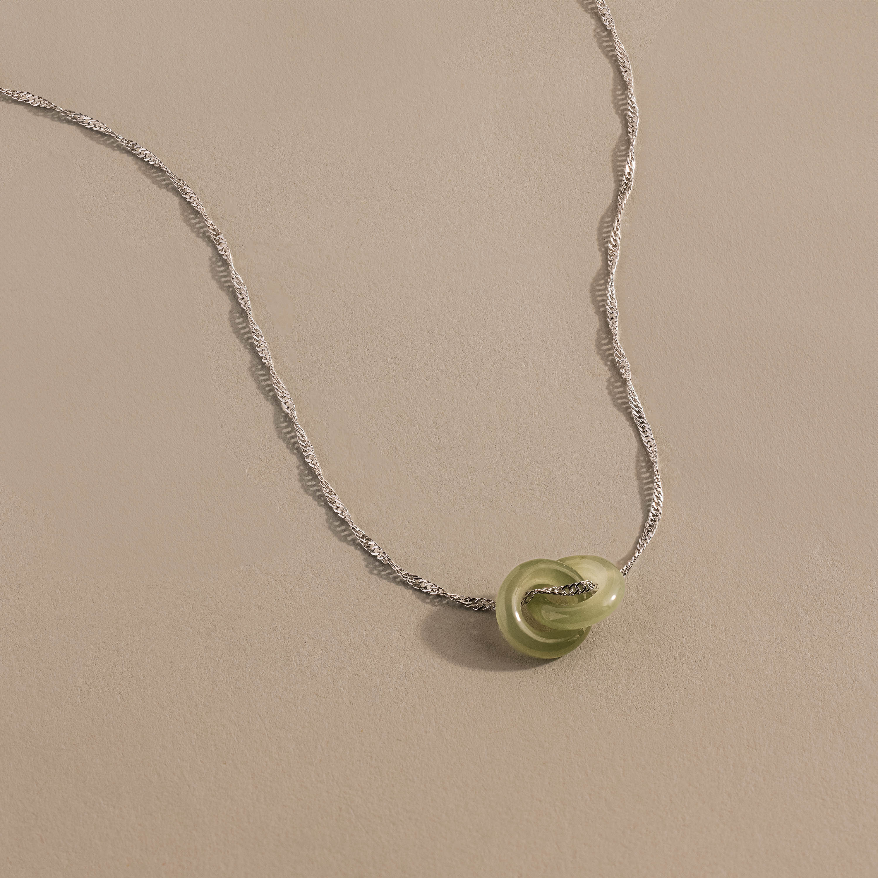 Interlocking Jade Circle Necklace