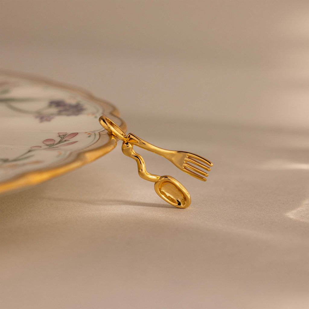 Spoon & Fork Charm in 18K Gold