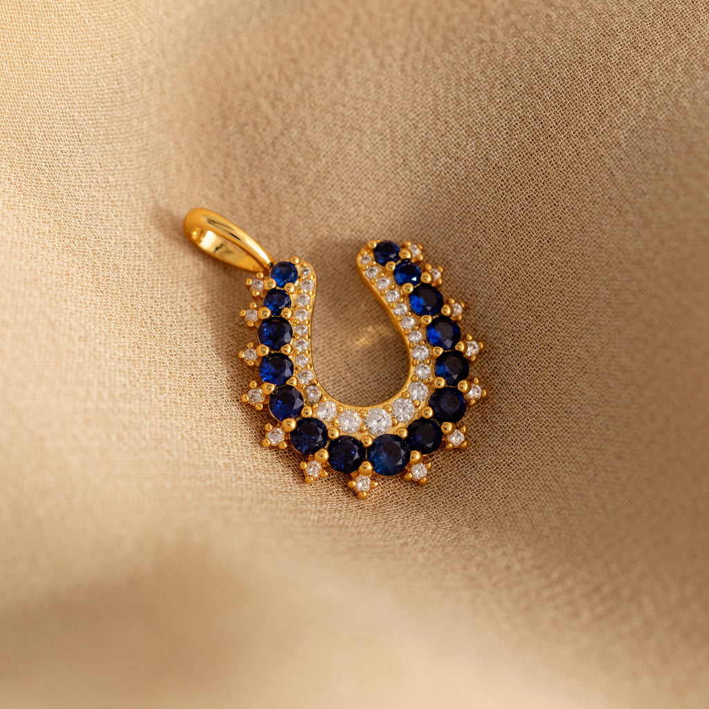 Lucky Sapphire Horseshoe Charm in 18K Gold