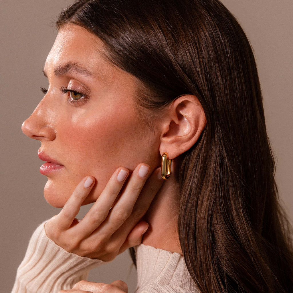 Chunky Link Hoops in 18K Gold