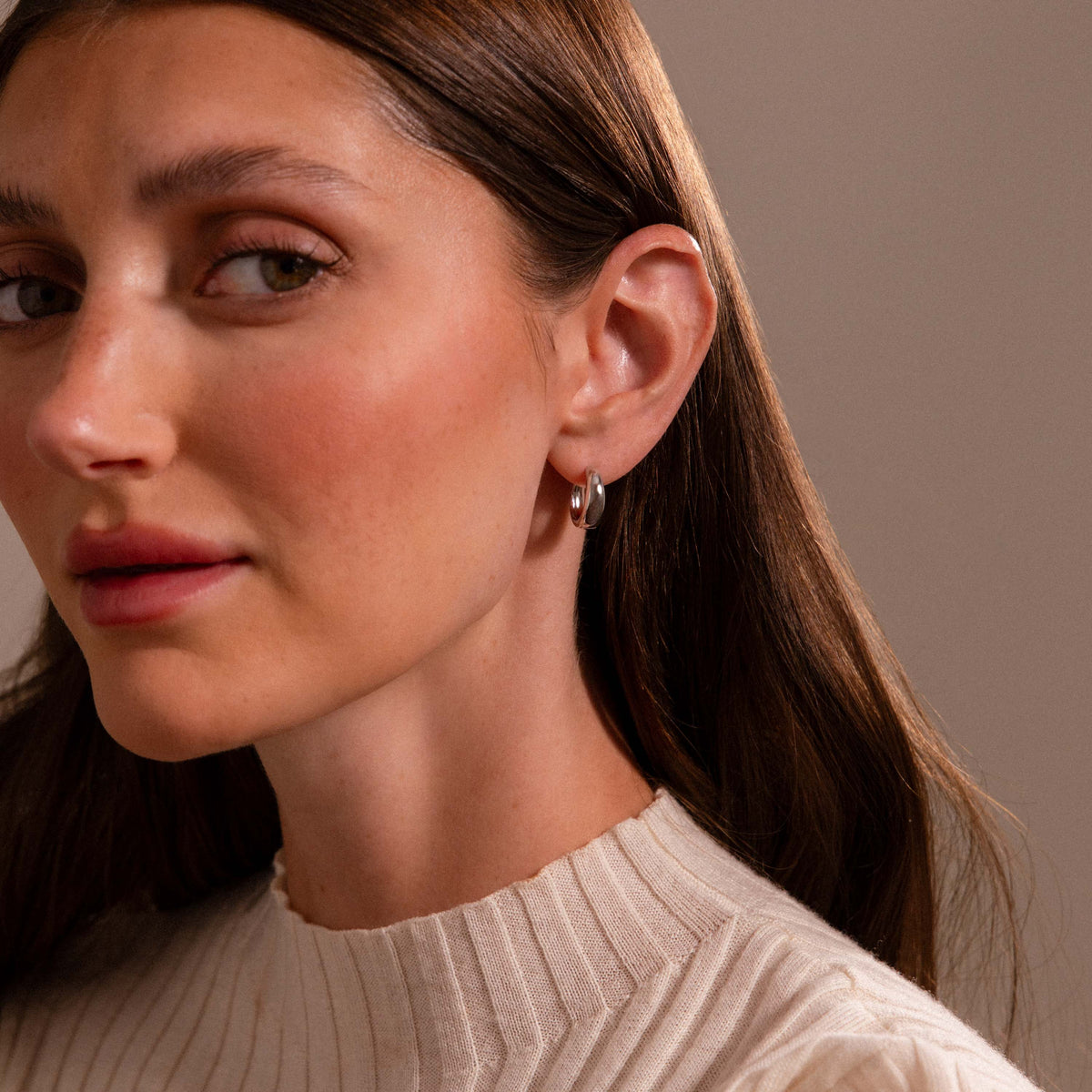 Signature Bold Sculpted Hoops