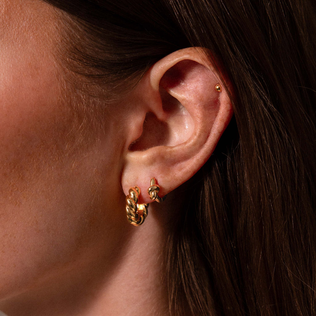 Sculpted Twist Hoops