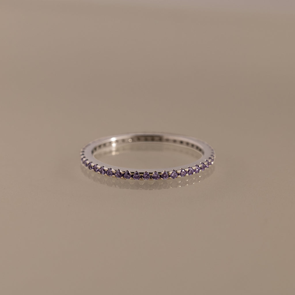 Bague avec pierre de naissance éternité 