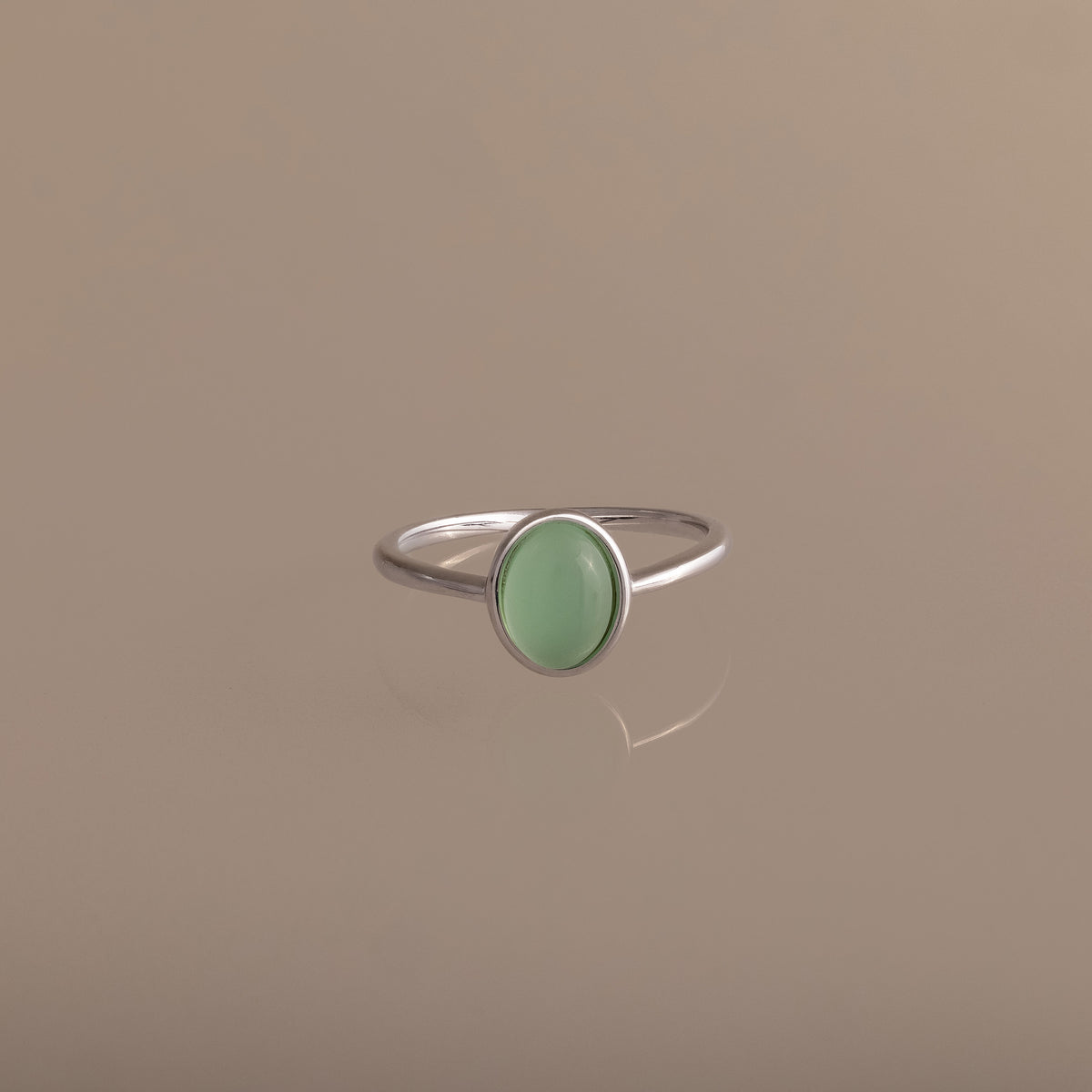 Bague ovale en jade