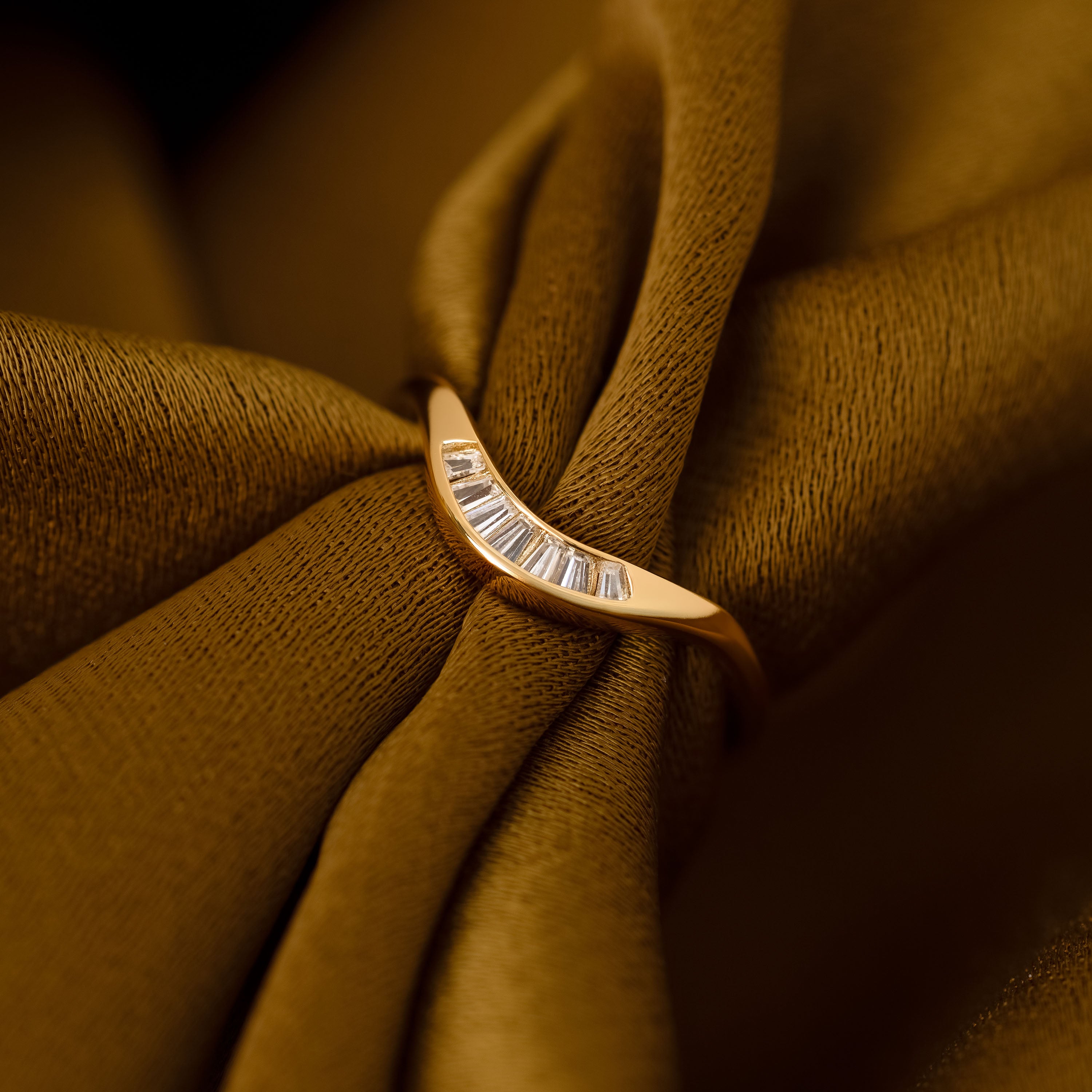 Crescent Wave Diamond Band