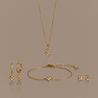 Rounded Flower Jewelry Set in 18K Gold