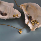 Shark Tooth Jewelry Set in 18K Gold