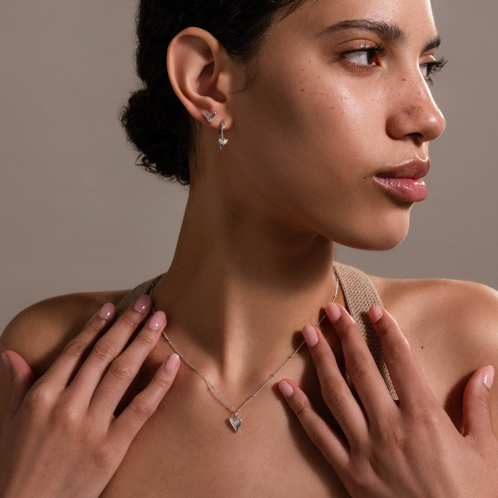 Shark Tooth Jewelry Set in Silver