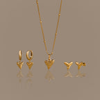 Shark Tooth Jewelry Set in 18K Gold