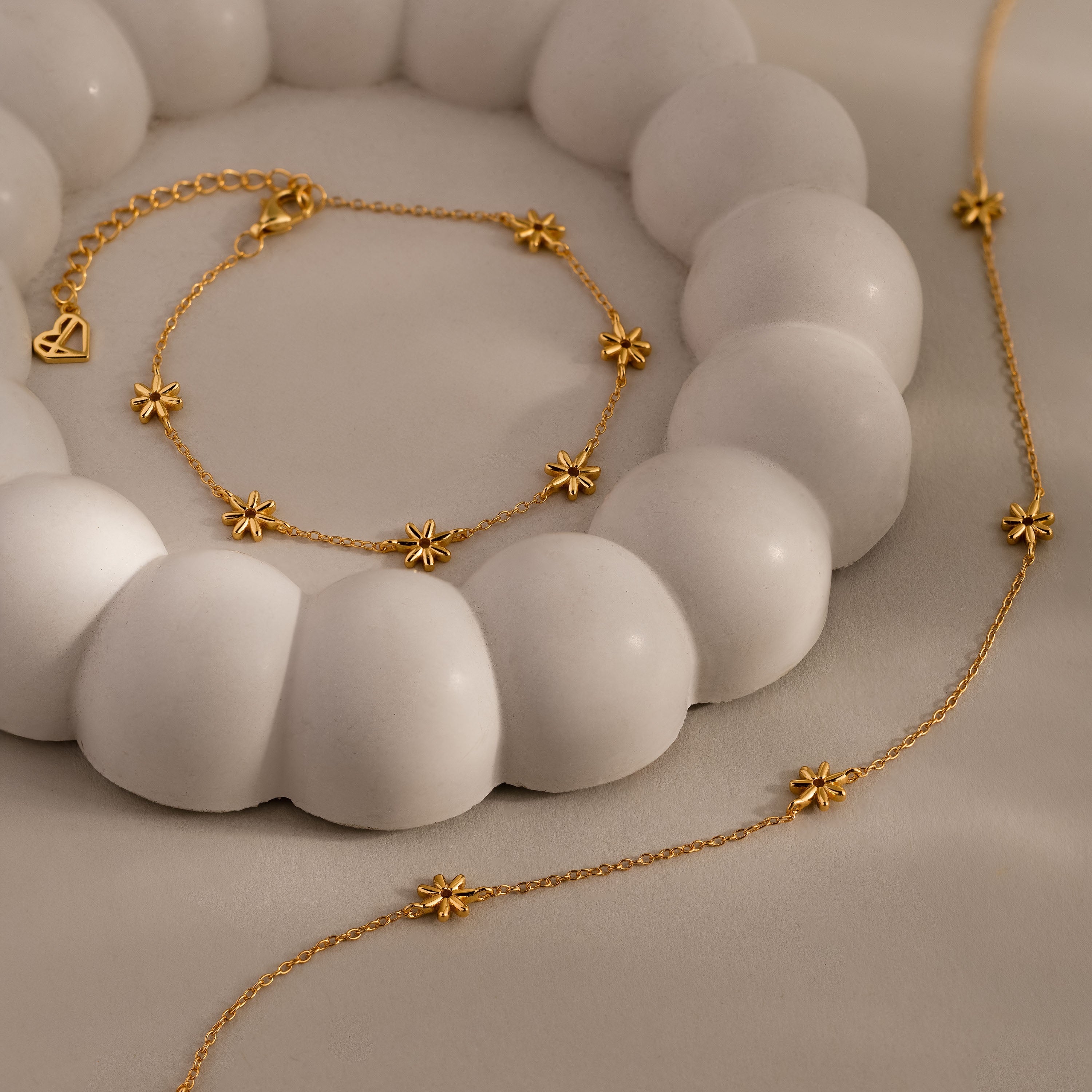 Flower Child Necklace & Bracelet Set in 18K Gold