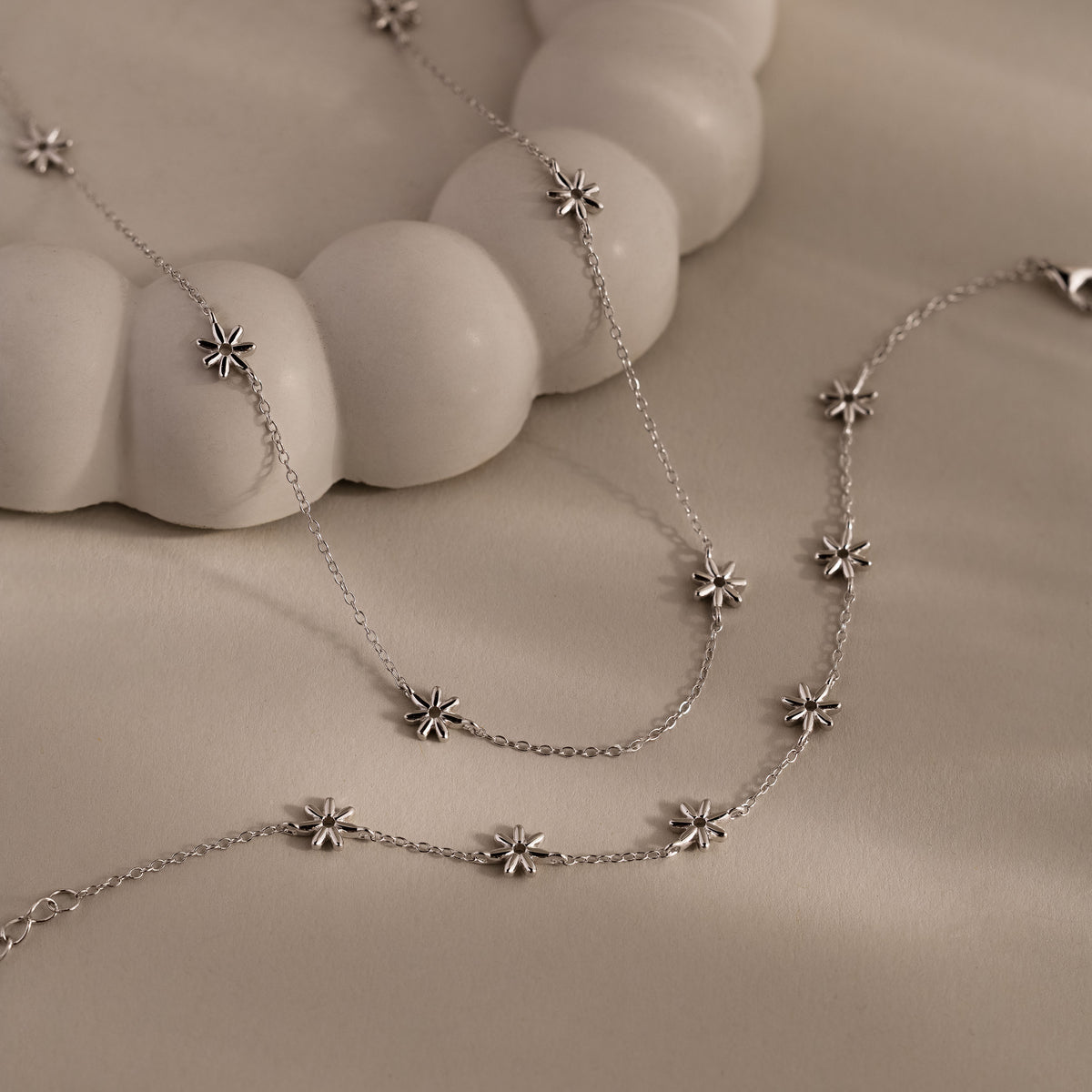 Flower Child Necklace & Bracelet Set in Silver