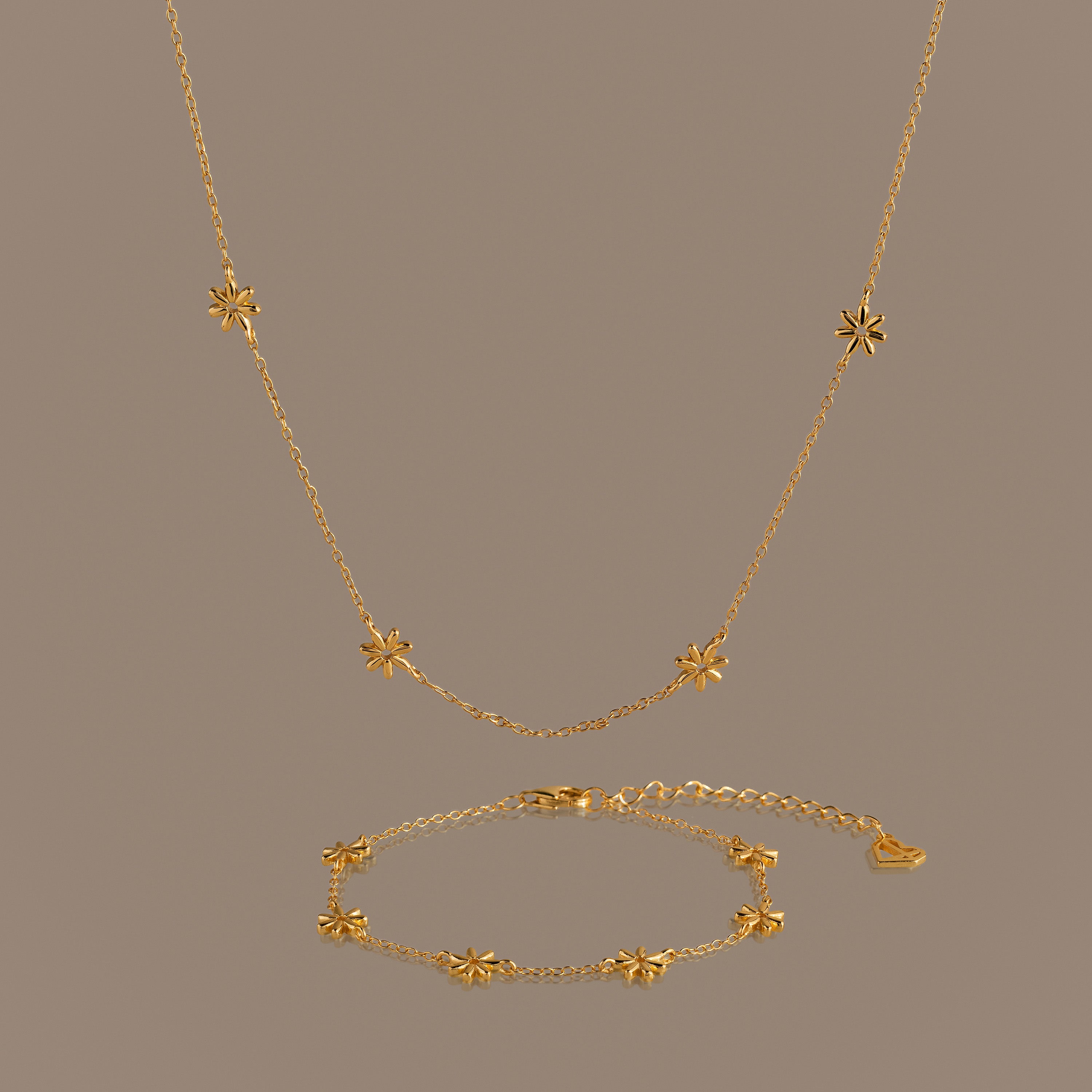 Flower Child Necklace & Bracelet Set in 18K Gold