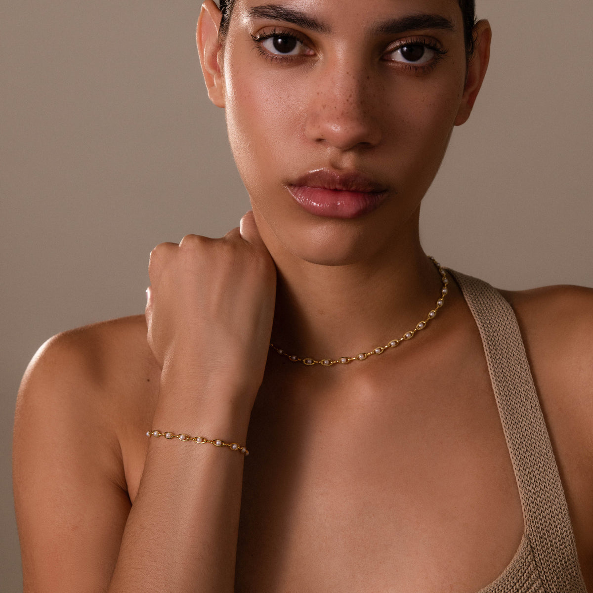 Eternity Pearl Necklace & Bracelet Set in 18K Gold