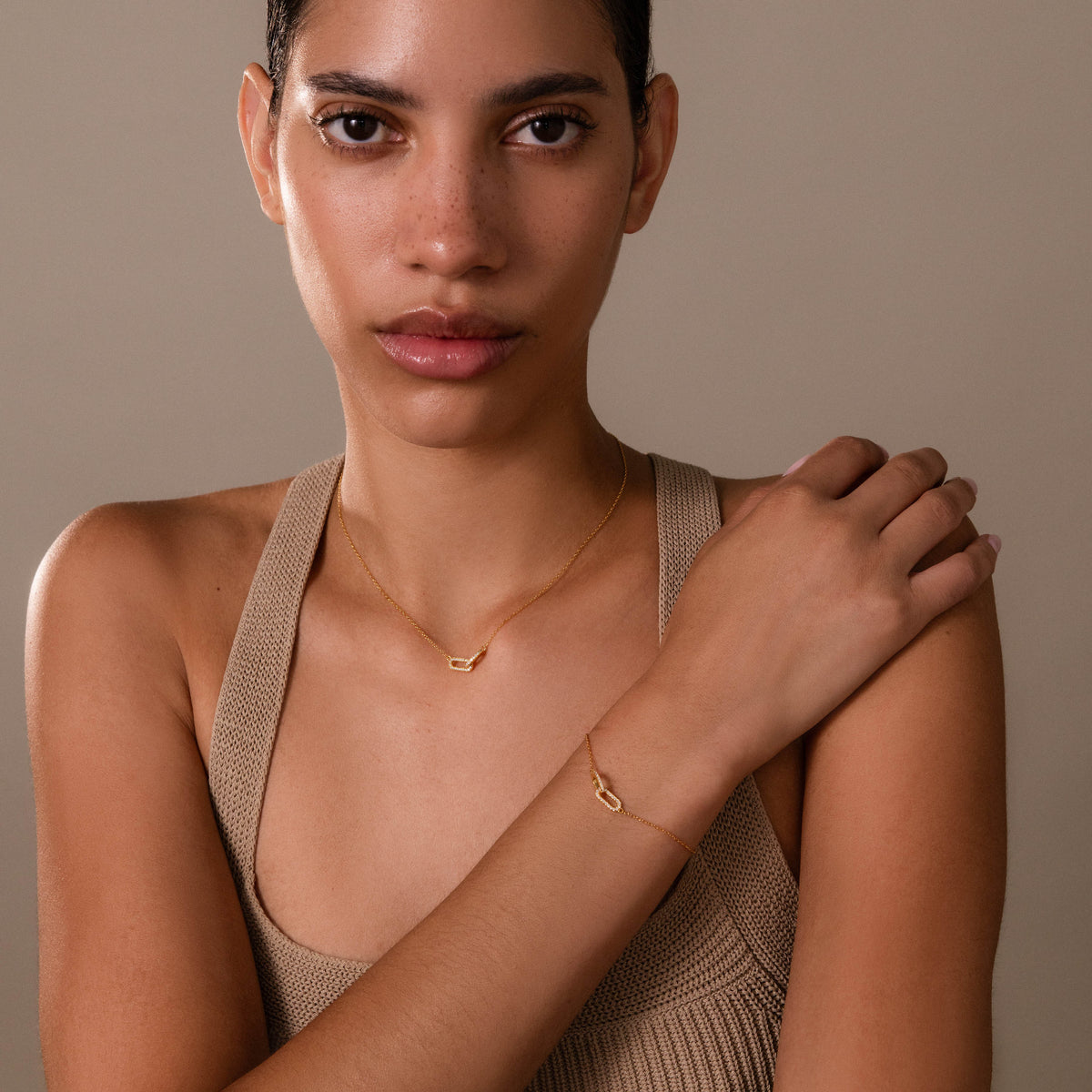 Pave Linked Necklace & Bracelet Set in 18K Gold