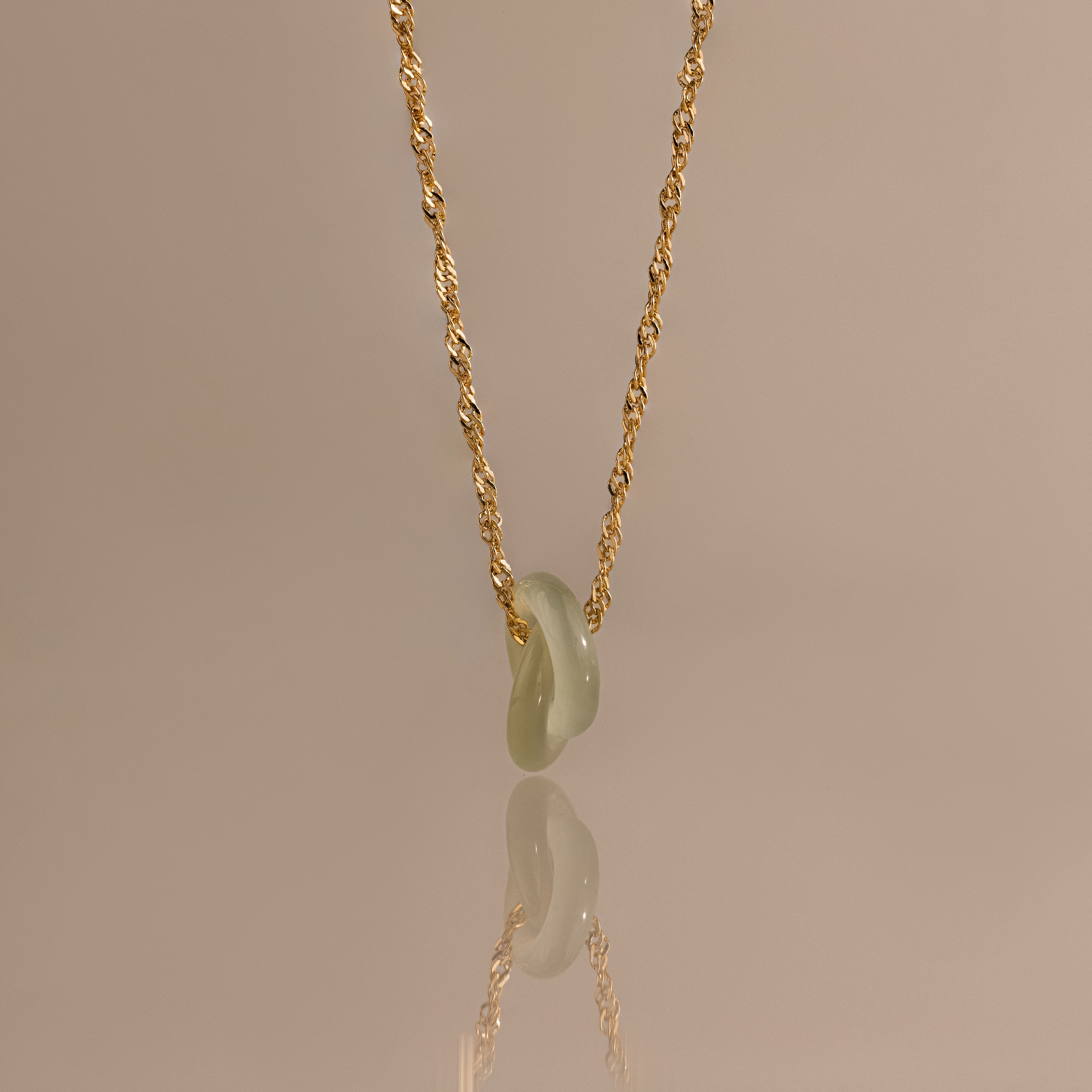 Interlocking Jade Circle Necklace