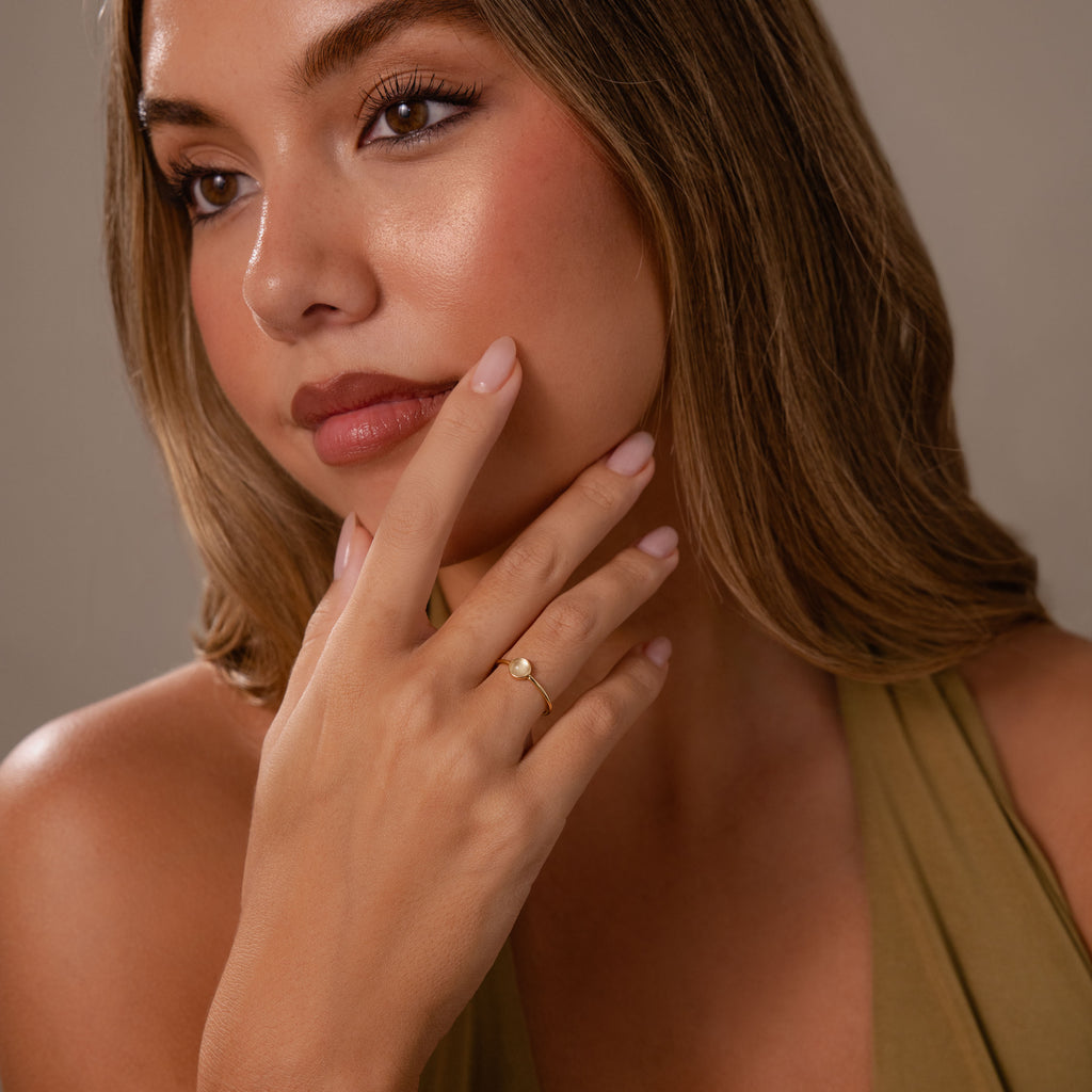 Dainty Round Moonstone Ring