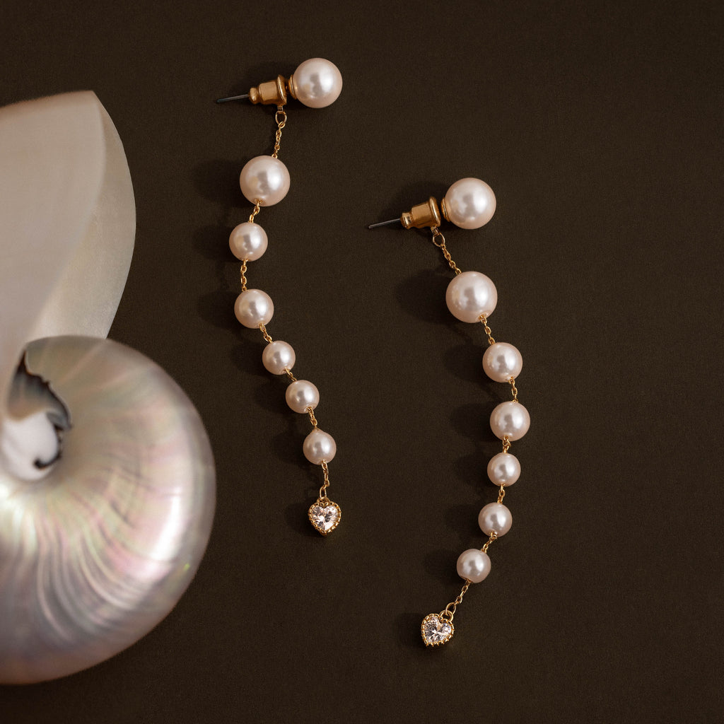 Waterfall Pearl Earrings in 18K Gold