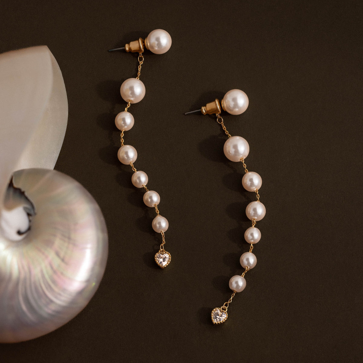 Waterfall Pearl Earrings in 18K Gold