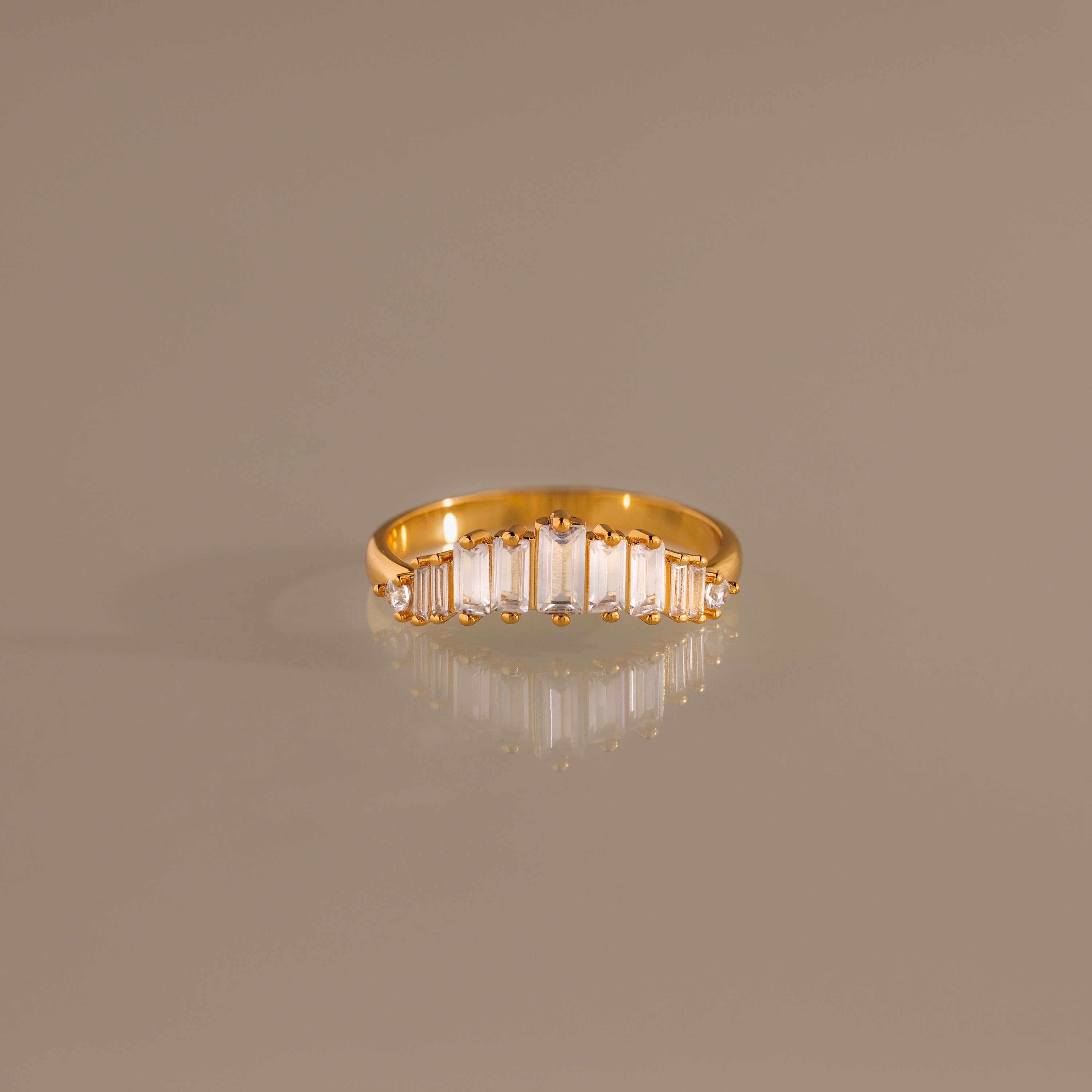 Baguette Crest Diamond Ring