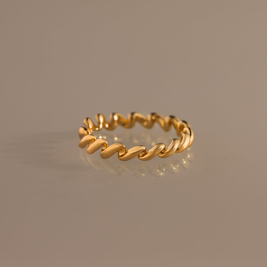 Infinity Twist Ring