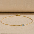 Bracelet avec pierre de naissance baguette
