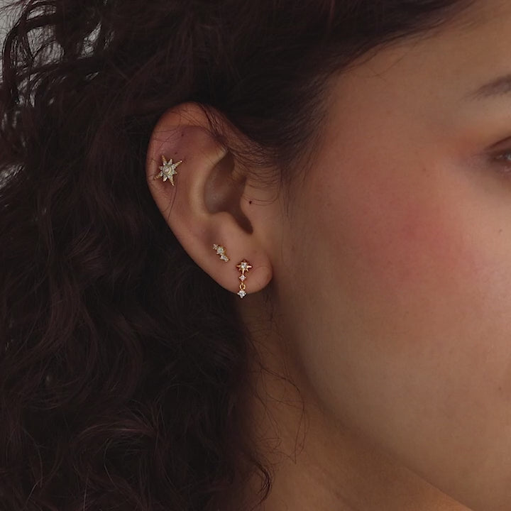 Clous d'oreilles pendants en forme d'étoile en diamant