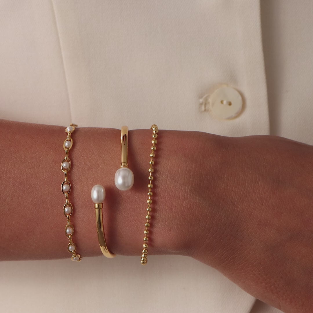Serenity Pearl Cuff Bracelet in 18K Gold