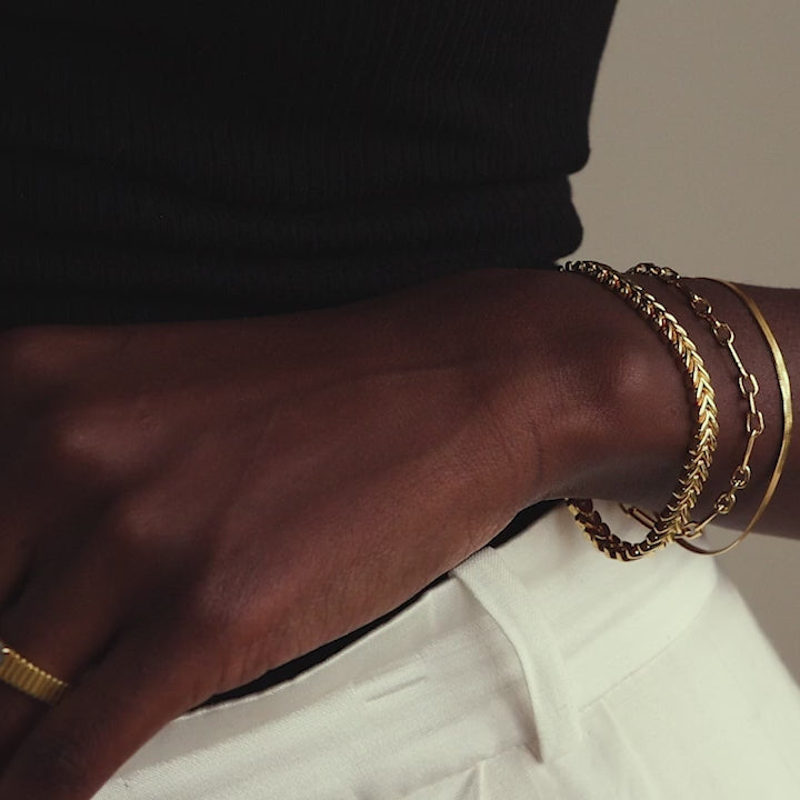 V-Link Chain Tennis Bracelet