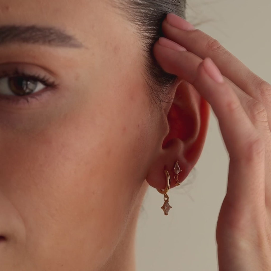 Boucles d'oreilles pendantes en forme de cerf-volant en diamant