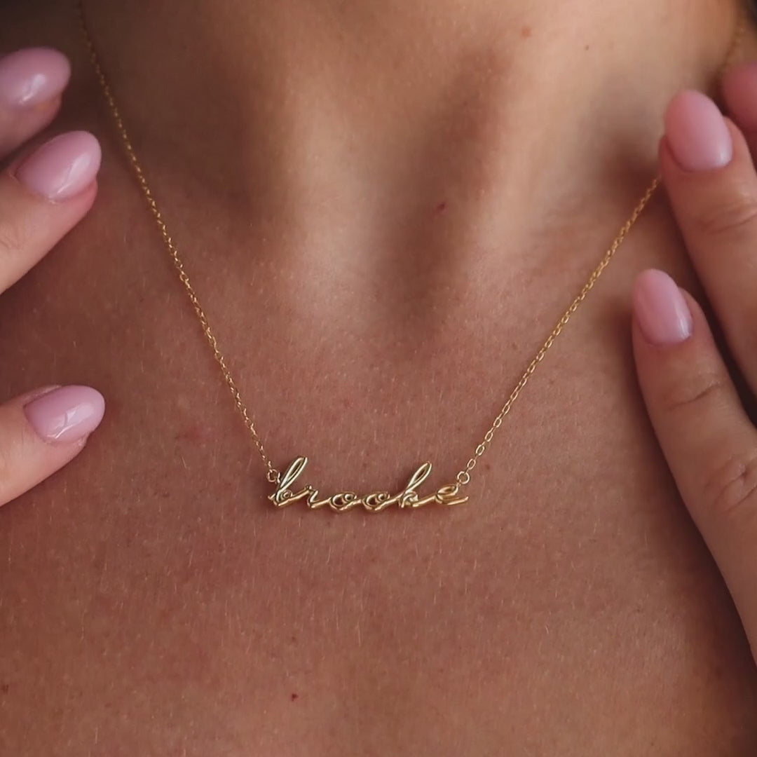 Dainty Bubble Name Necklace