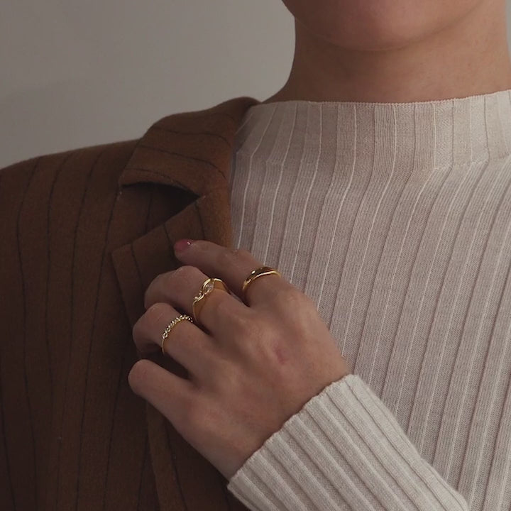 Toi et Moi Infinity Birthstone Ring