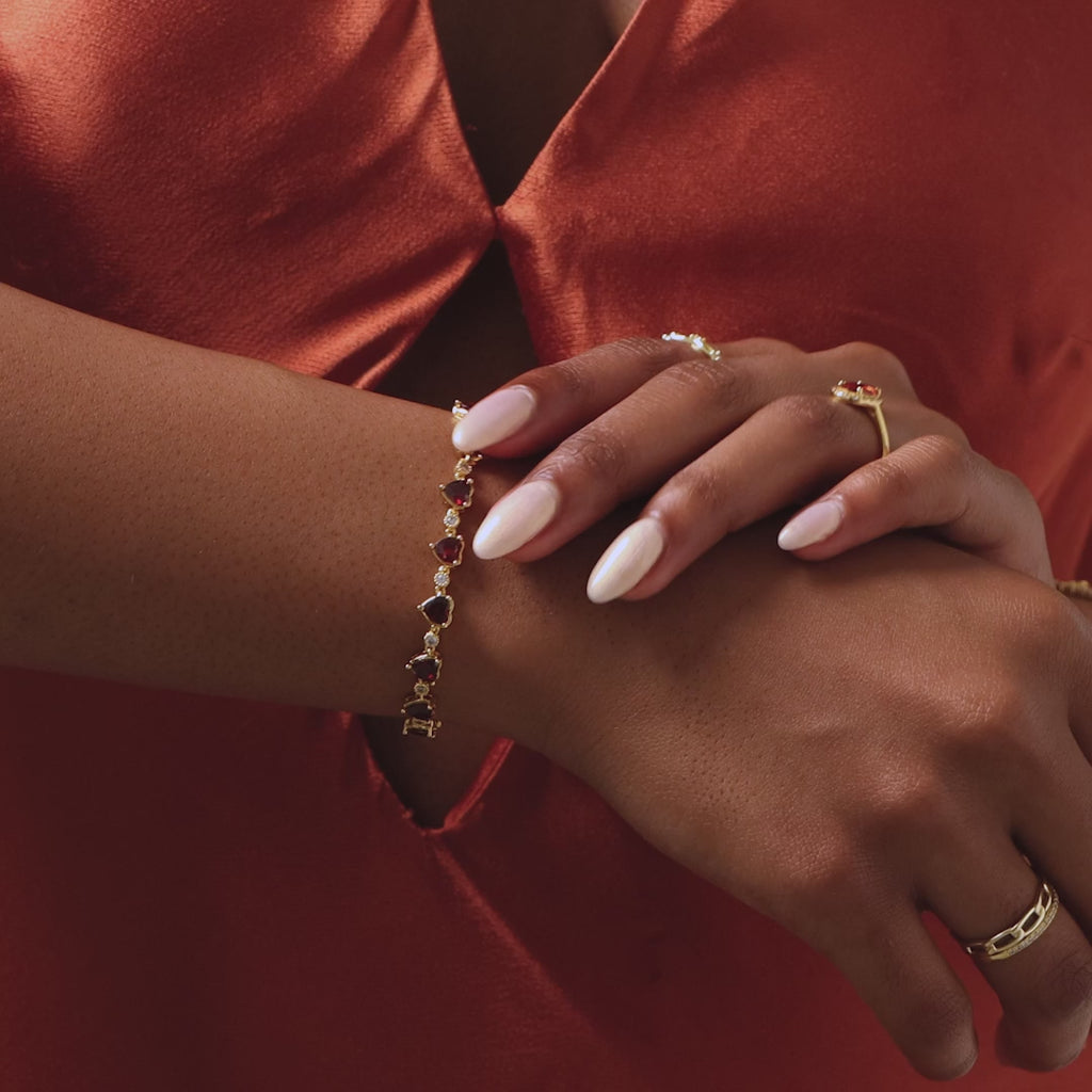 Garnet Heart Tennis Bracelet in 18K Gold