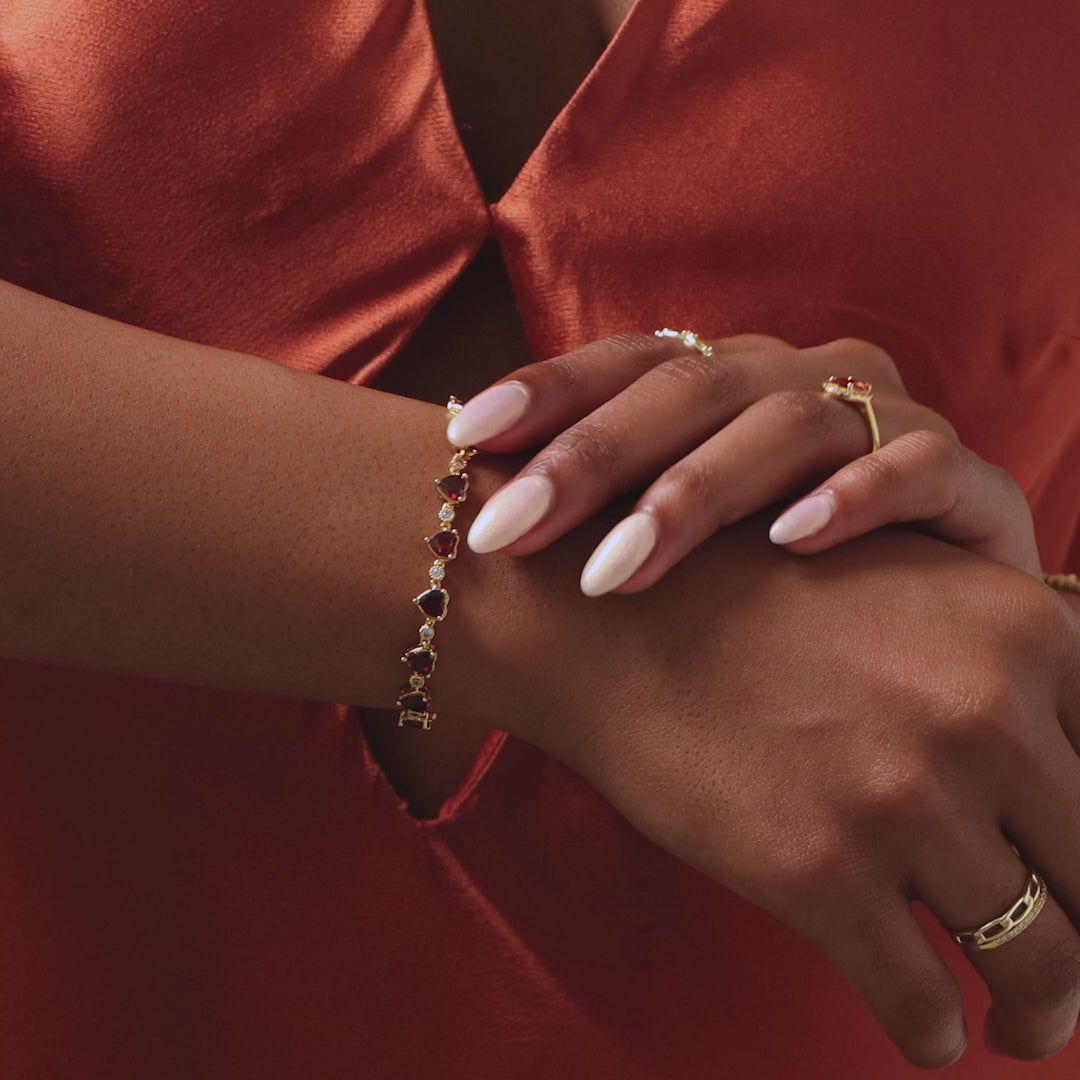 Garnet Heart Tennis Bracelet in 18K Gold