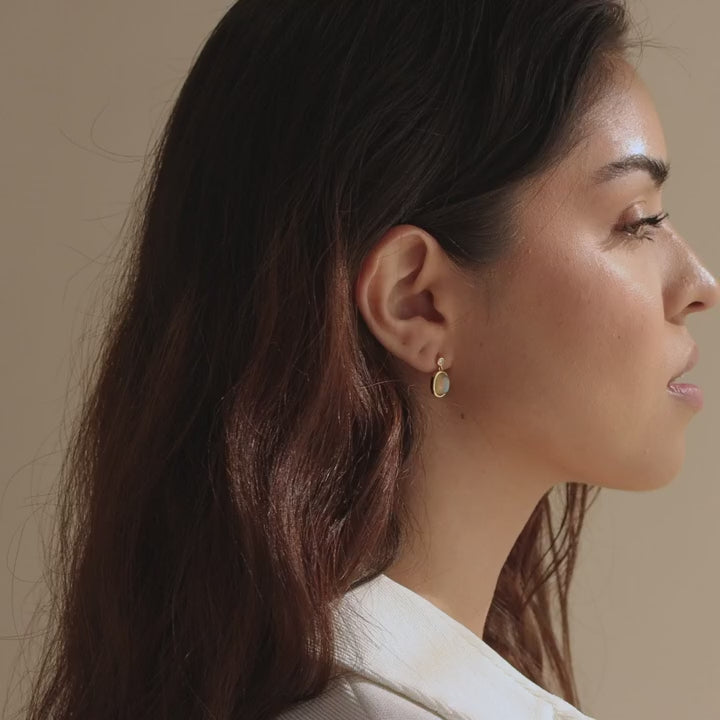 Boucles d'oreilles pendantes en pierre de lune