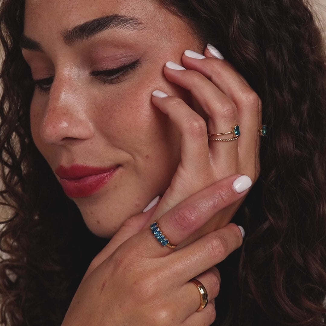 Oval Birthstone Ring