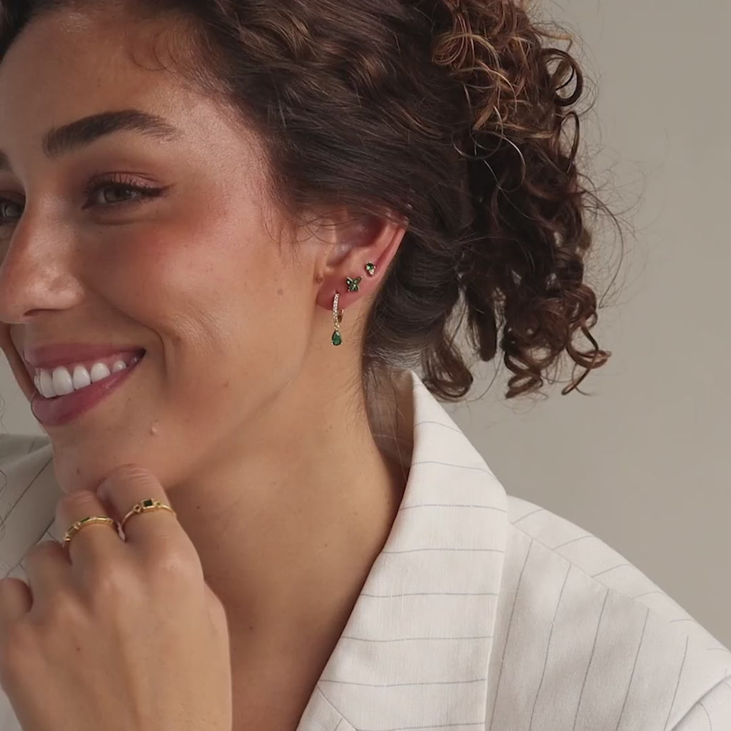 Clous d'oreilles papillon avec pierre de naissance